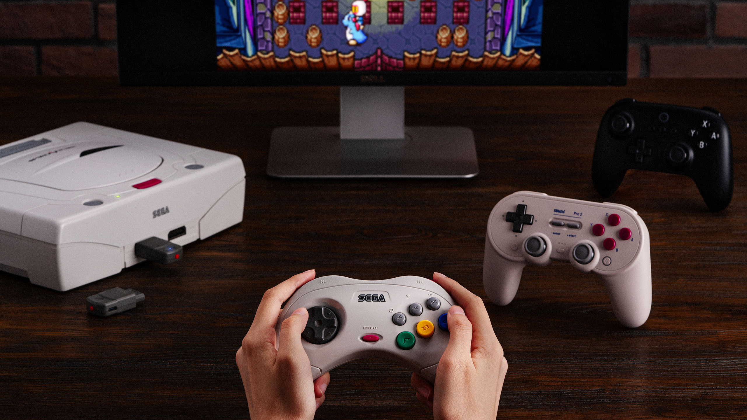8BitDo Retro Receiver for Saturn