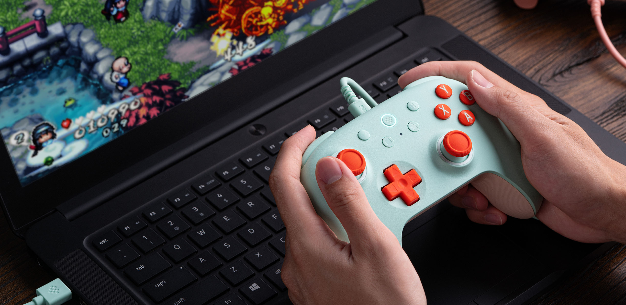 Manette filaire 8BitDo Ultimate 2C